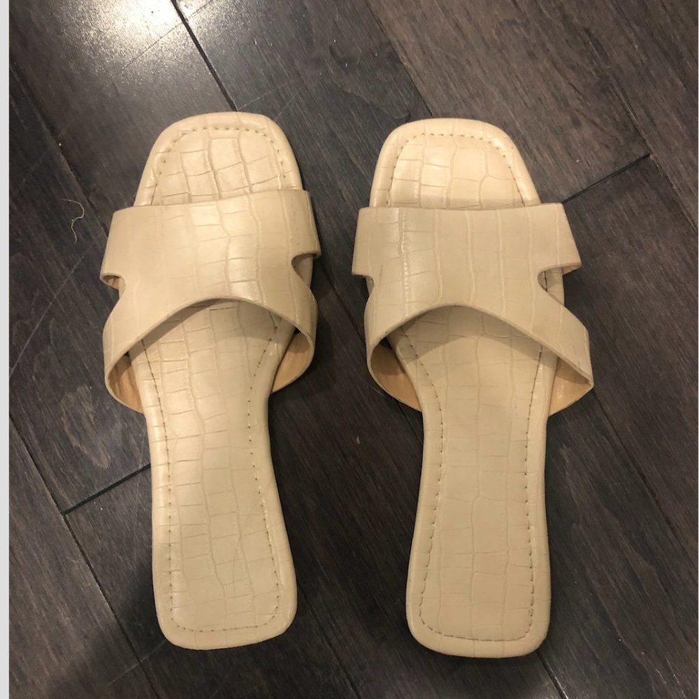 Crocodile Embossed Leather Sandal